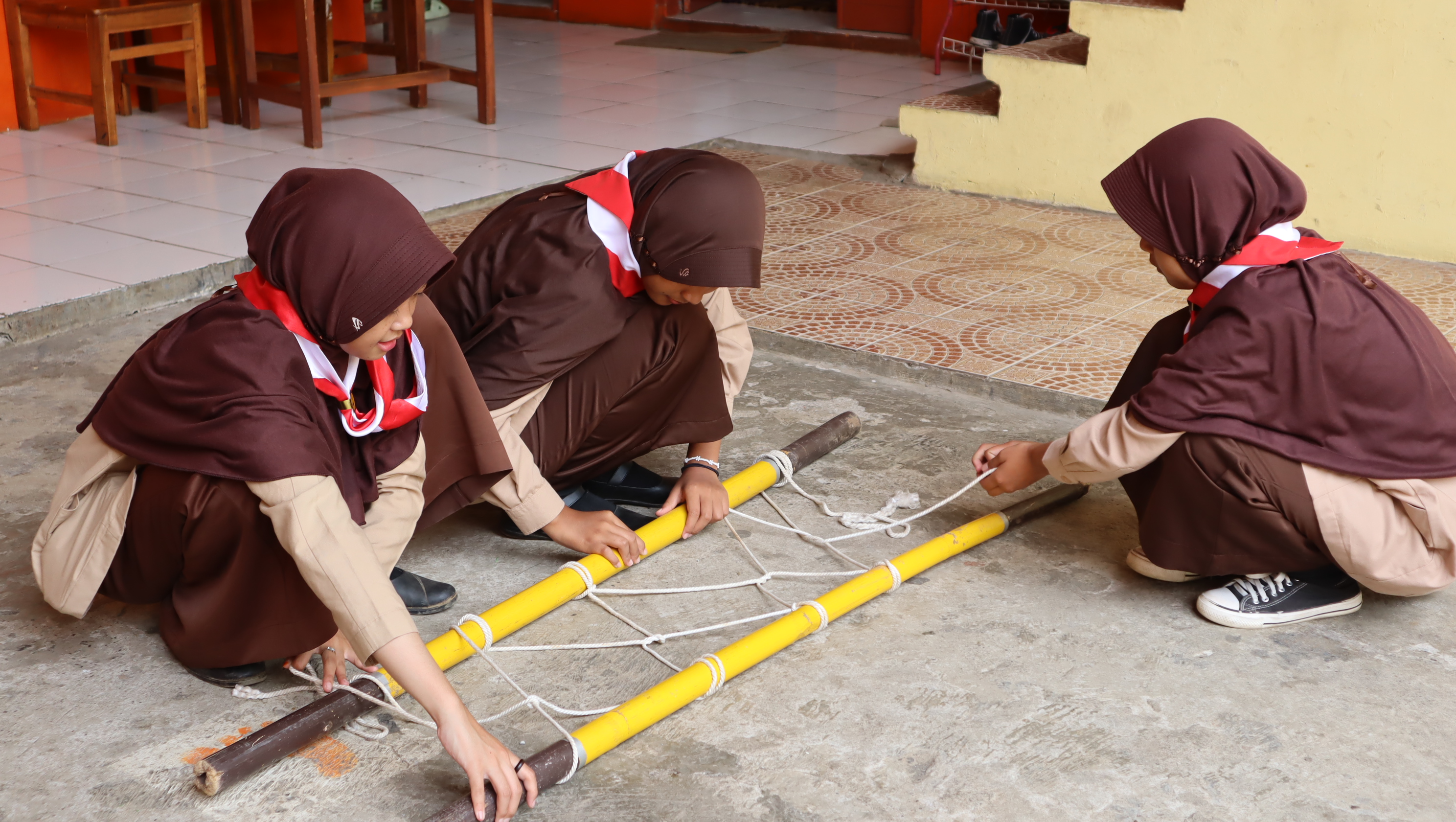 Kegiatan Ekstrakulikuler Pramuka SMA Boarding School Putra Harapan Purwokerto